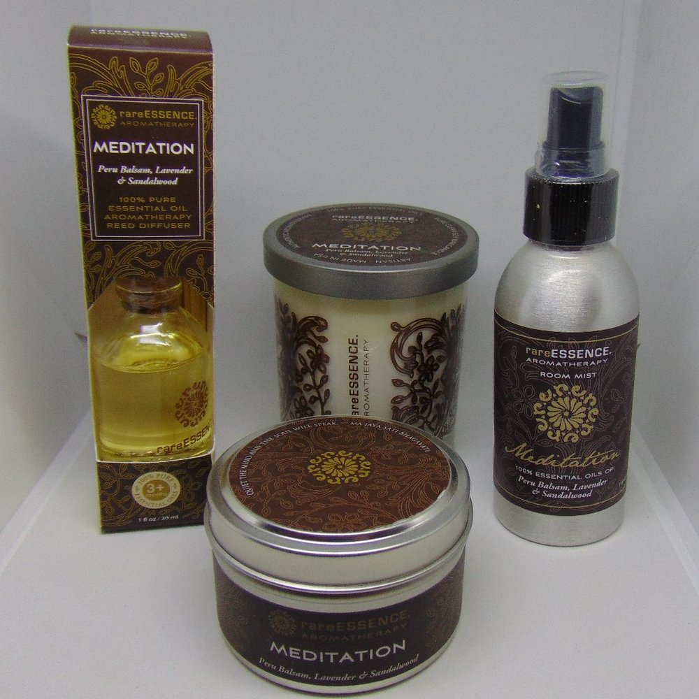 rareESSENCE AROMATHERAPY 4pcs Spa Set MEDITATION Lavender & Sandalwood